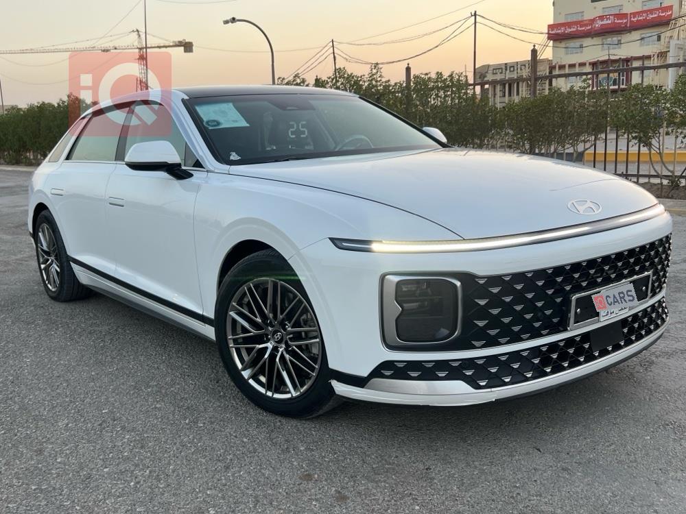 هیوندای ازێرا